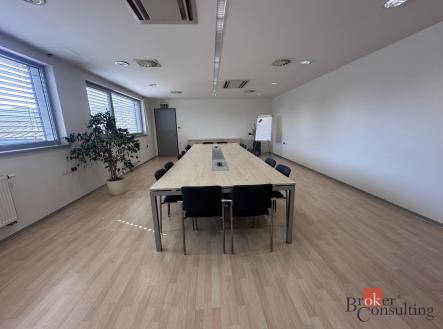 Pronájem - komerční objekt, administrativní budova, 13 m²