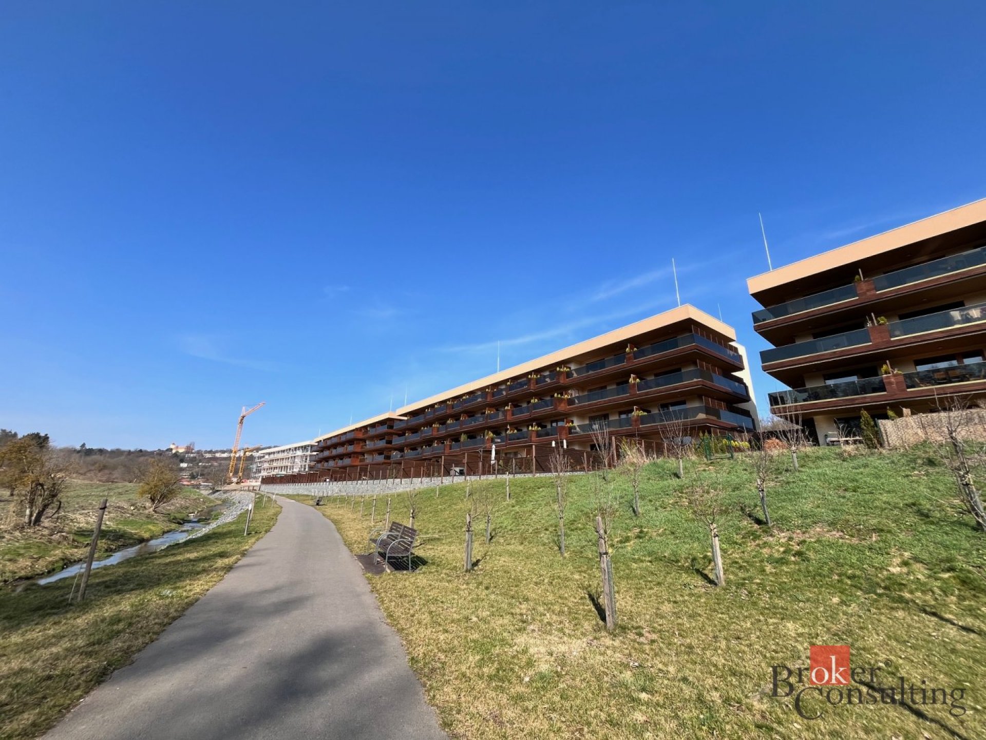 Pronájem, byty/1+kk, 35 m2, Lázeňská 2037, 27401 Slaný, Kladno [ID 85279]