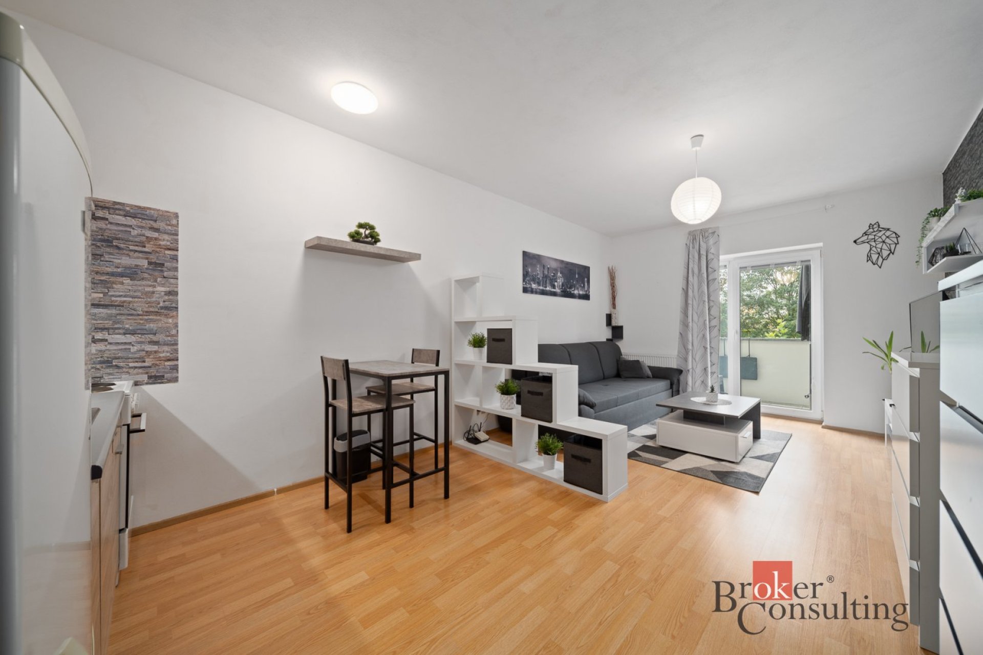Pronájem, byty/1+kk, 31 m2, Kejzlarova 2123/12, 50012 Hradec Králové, Hradec Králové [ID 85223]