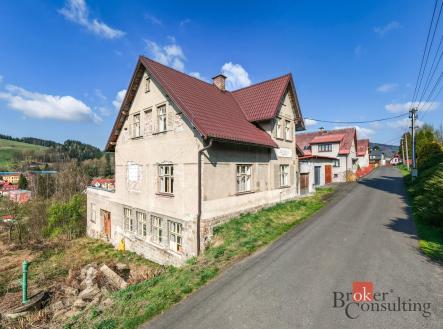 Prodej - dům/vila, 354 m²