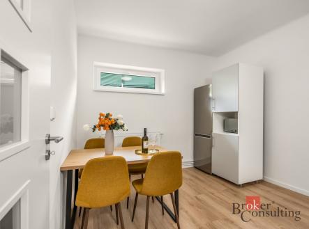 Pronájem bytu, 2+1, 64,75 m²