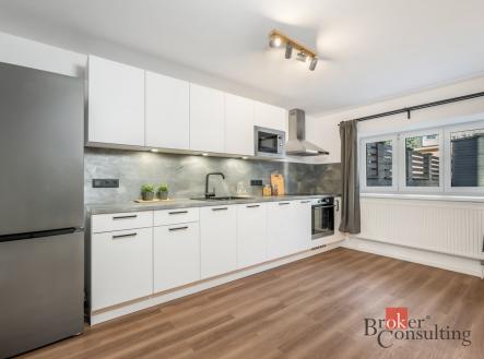 Prodej - dům/vila, 291 m²