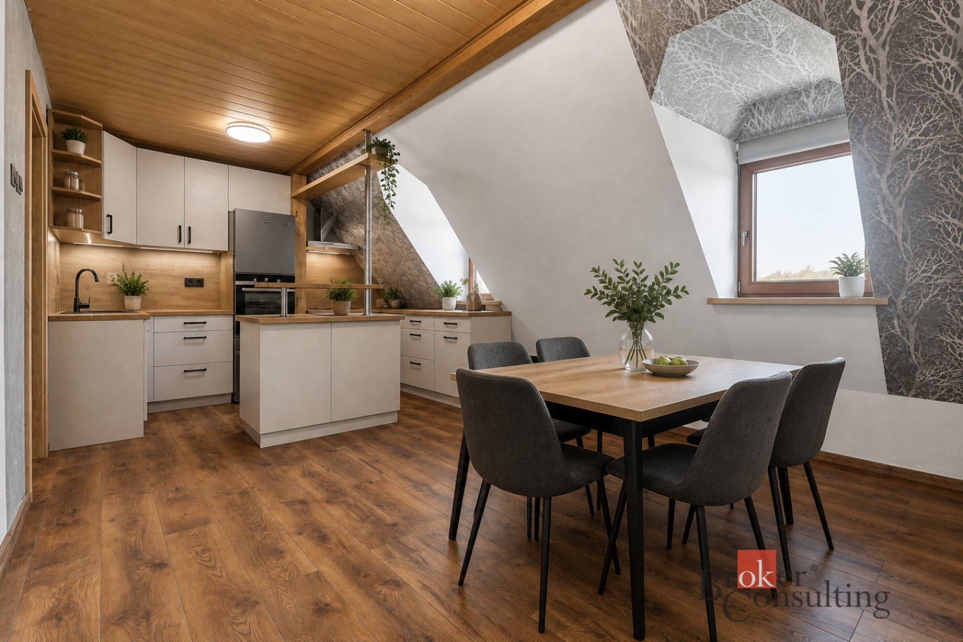 Prodej bytu 2+1 se zahradou a sklepem