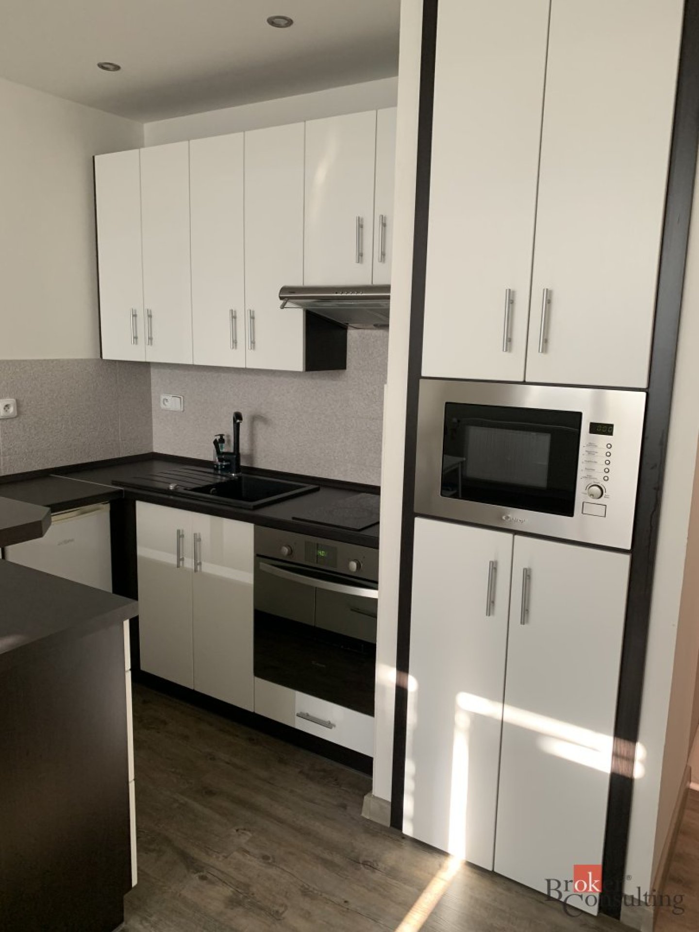 Pronájem, byty/1+kk, 26 m2, Gen. Píky 2898/28, Moravská Ostrava, 70200 Moravská Ostrava a Přívoz [ID