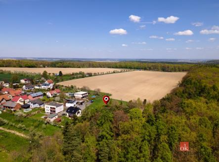 Prodej - pozemek pro bydlení, 2 734 m²