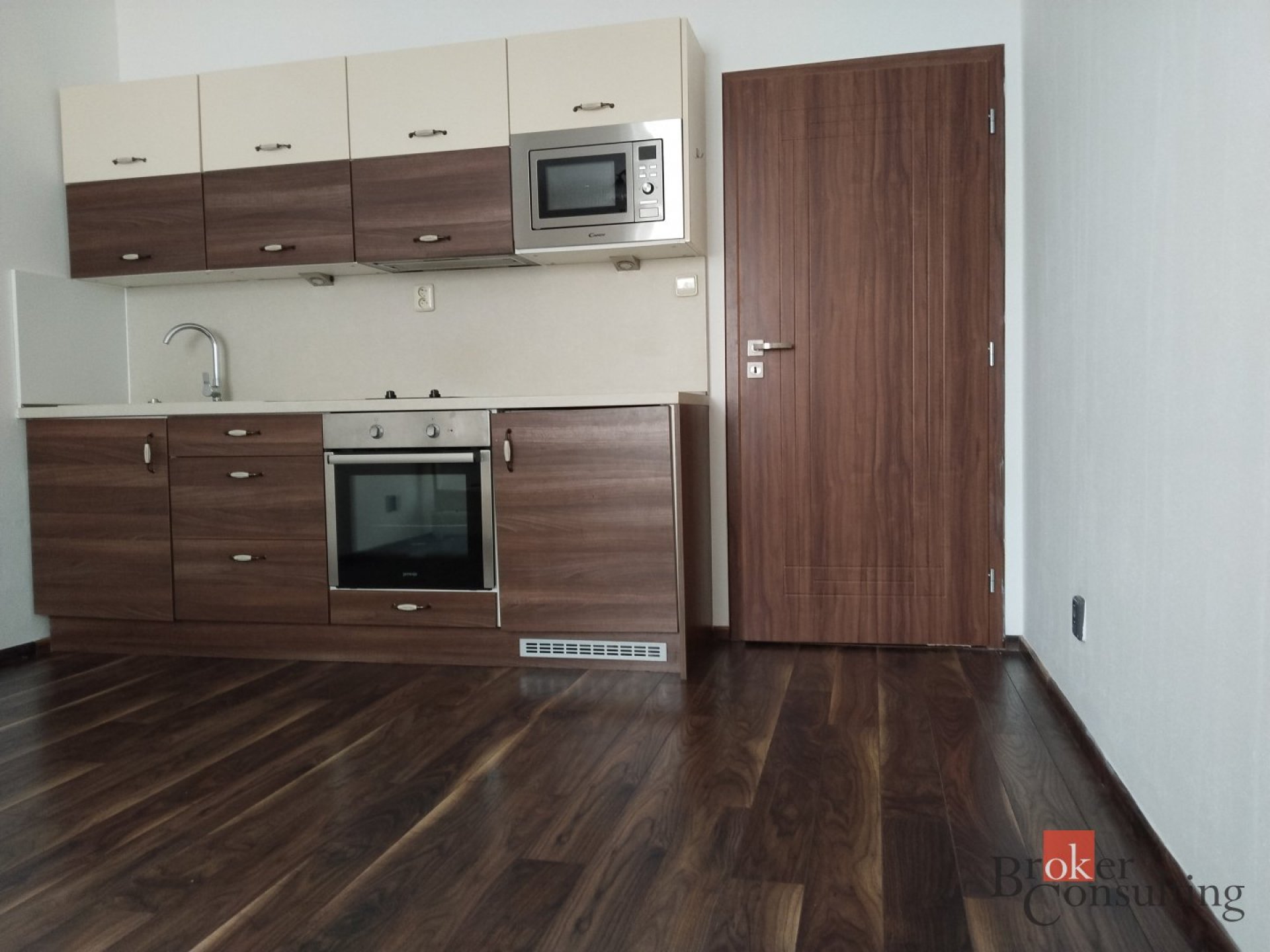 Pronájem, byty/1+kk, 34 m2, Božkovská 2731/32, 32600 Plzeň, Plzeň-město [ID 84037]