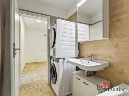 Pronájem bytu, 2+kk, 43,5 m²