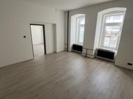 Pronájem - komerční objekt, administrativní budova, 40 m²