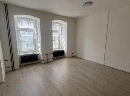Pronájem - komerční objekt, administrativní budova, 40 m²