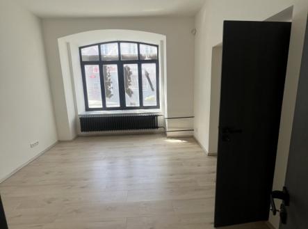 Pronájem - komerční objekt, administrativní budova, 40 m²