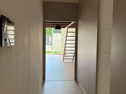 Pronájem bytu, 1+kk, 36 m²