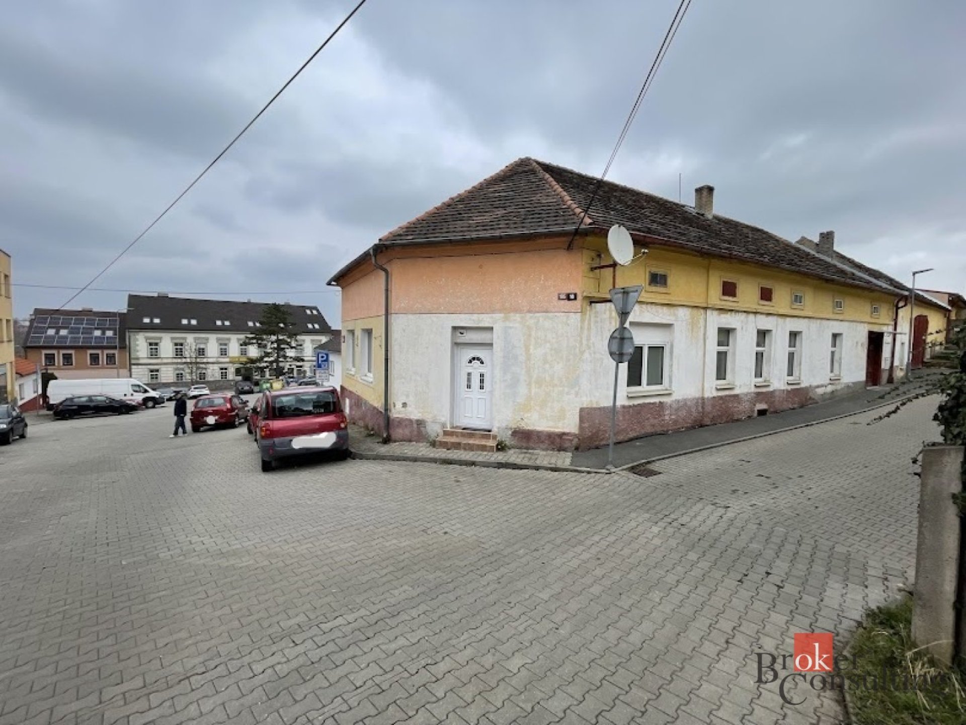 Pronájem, domy/rodinný, 200 m2, Nerudova 195/10, 26801 Hořovice, Beroun [ID 85454]