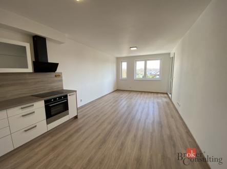 Pronájem bytu, 2+kk, 77,1 m²