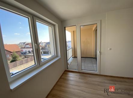 Pronájem bytu, 2+kk, 77,1 m²