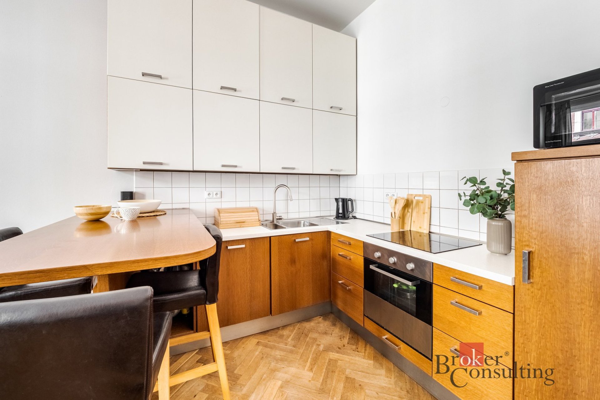 Prodej, byty/2+kk, 85 m2, Dobrovského 646/9, Holešovice, 17000 Praha 7 [ID 81787]
