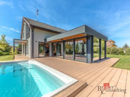 Prodej - dům/vila, 220 m²