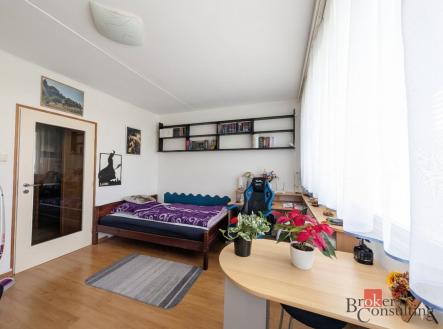 Pronájem bytu, 1+kk, 37 m²