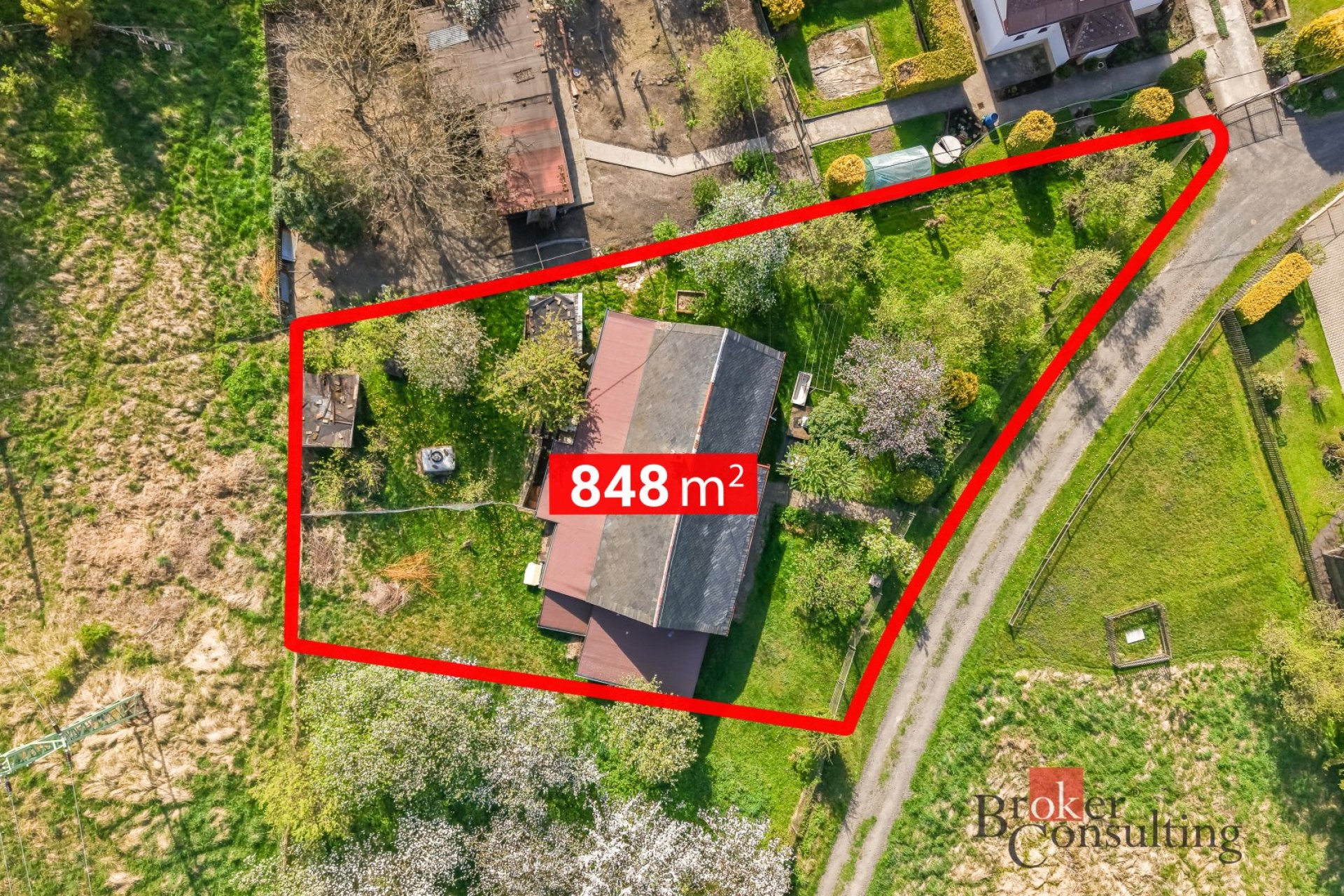 Prodej tradiční chalupy  v Dolní Chřibské se zahradou 848 m²