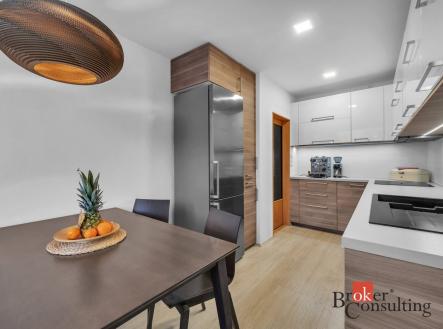 Pronájem bytu, 3+1, 74,8 m²