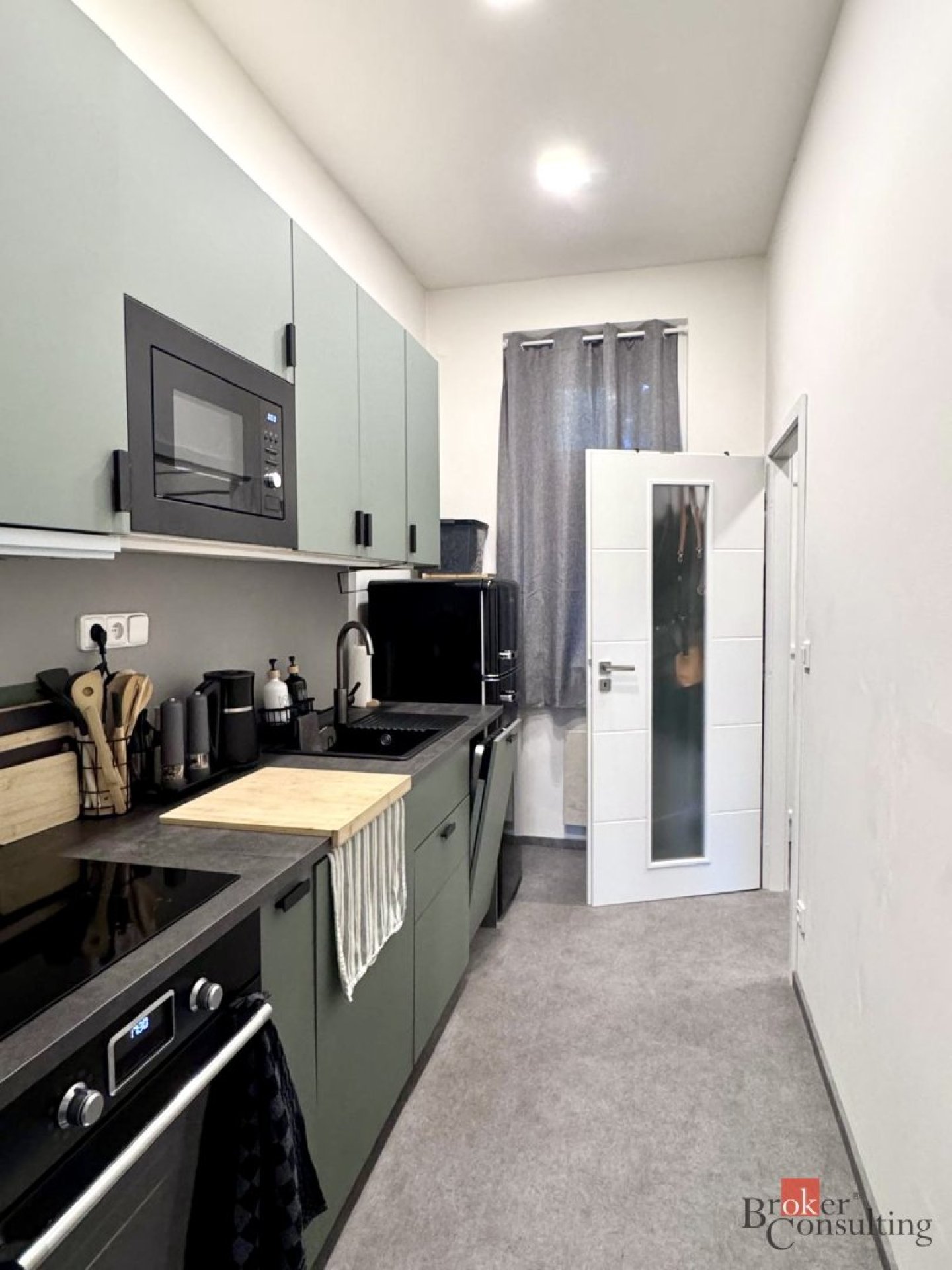 Pronájem, byty/1+kk, 36 m2, Hlubočepy 240/5, 15200 Praha 5 [ID 85571]
