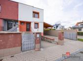 Pronájem - dům/vila, 150 m²