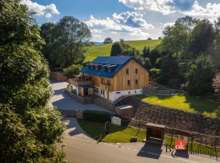 Prodej - komerční objekt, jiný, 1 110 m²