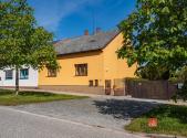 Prodej - dům/vila, 300 m²