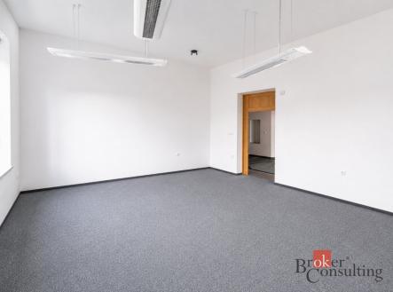 Pronájem - komerční objekt, administrativní budova, 35 m²