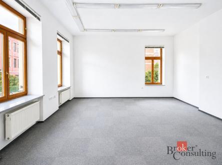 Pronájem - komerční objekt, administrativní budova, 30 m²
