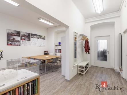 Pronájem - komerční objekt, administrativní budova, 76 m²