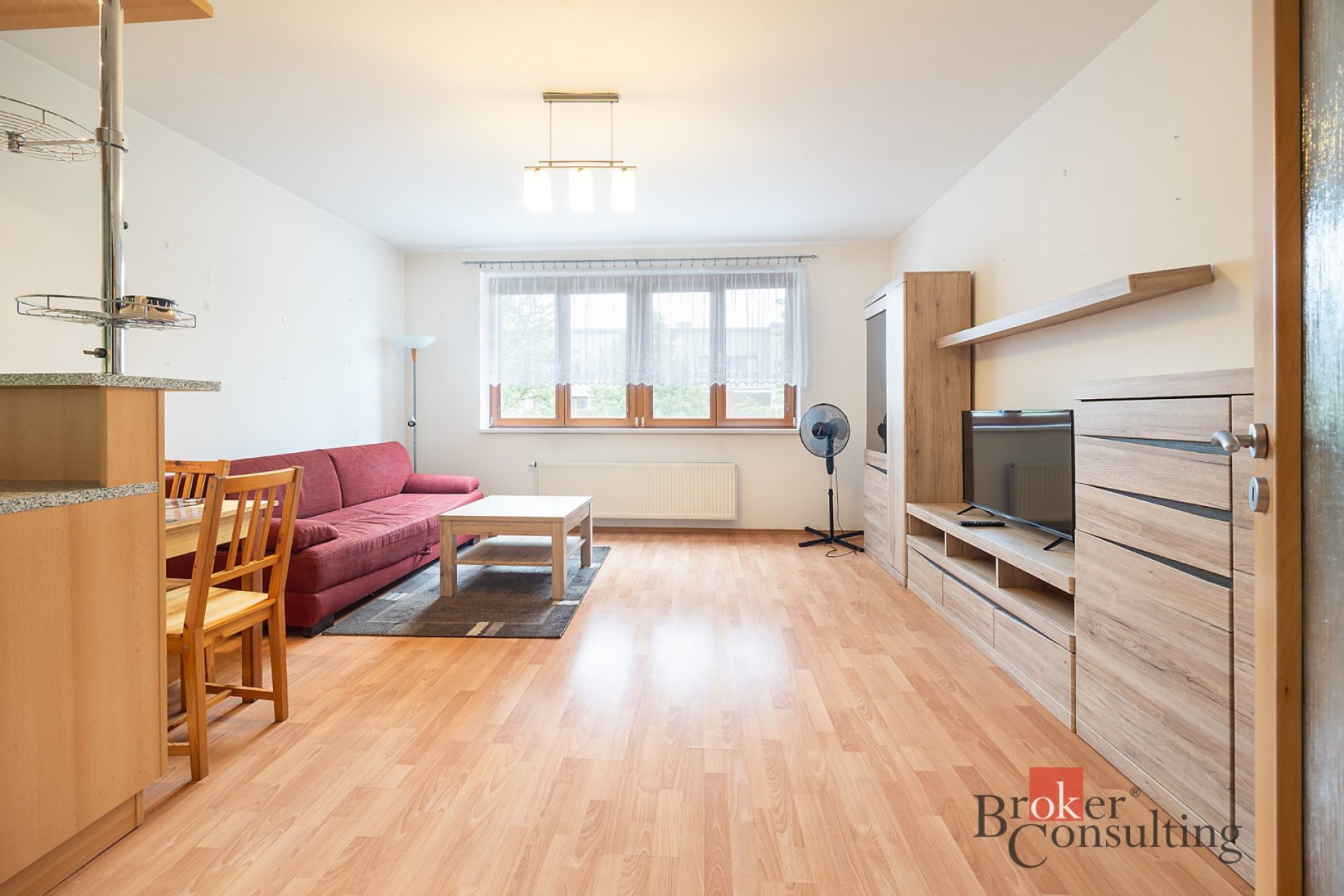 Pronájem, byty/1+kk, 31.5 m2, Neumannova 1453/28, Zbraslav, 15600 Praha 5 [ID 85607]