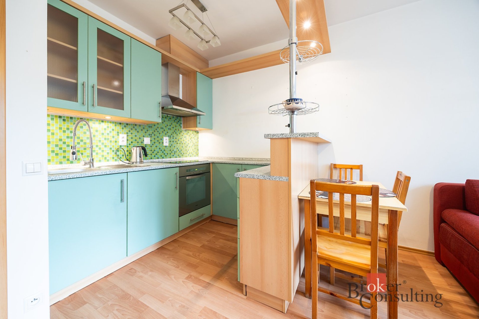 Pronájem, byty/1+kk, 31.5 m2, Neumannova 1453/28, Zbraslav, 15600 Praha 5 [ID 85607]