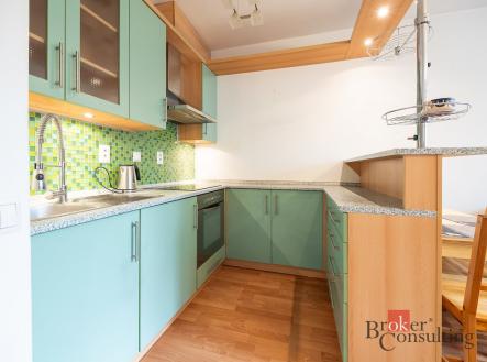 Pronájem bytu, 1+kk, 31 m²