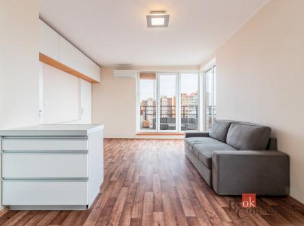 Pronájem bytu, 2+kk, 41 m²