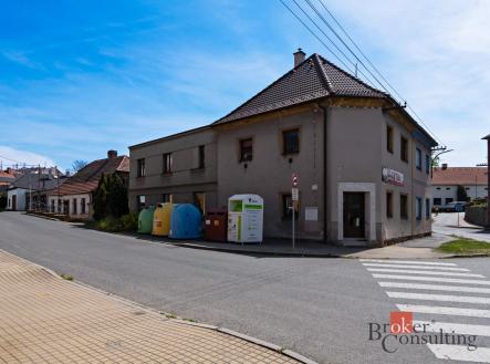 Prodej - dům/vila, 194 m²