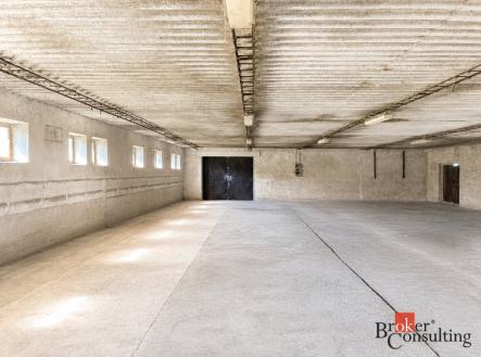 Pronájem - komerční objekt, sklad, 500 m²