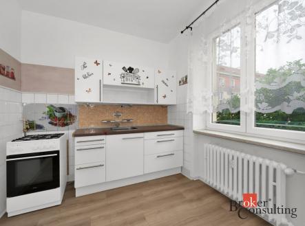 Pronájem bytu, 2+1, 49,5 m²