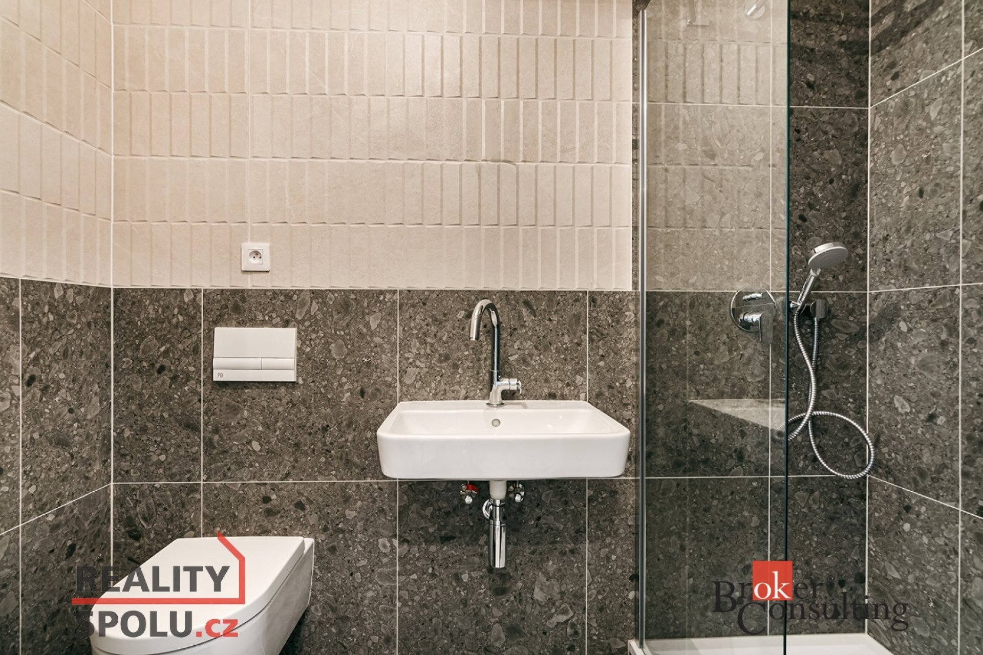 Pronájem, byty/1+kk, 29 m2, Bratislavská 946/82, 60200 Brno, Brno-město [ID 86541]