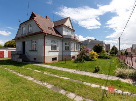 Prodej - dům/vila, 198 m²