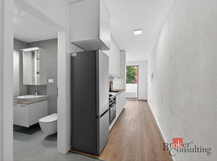 Pronájem bytu, 1+kk, 27 m²
