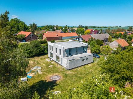 Prodej - dům/vila, 178 m²