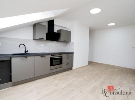 Pronájem bytu, 2+1, 65,44 m²