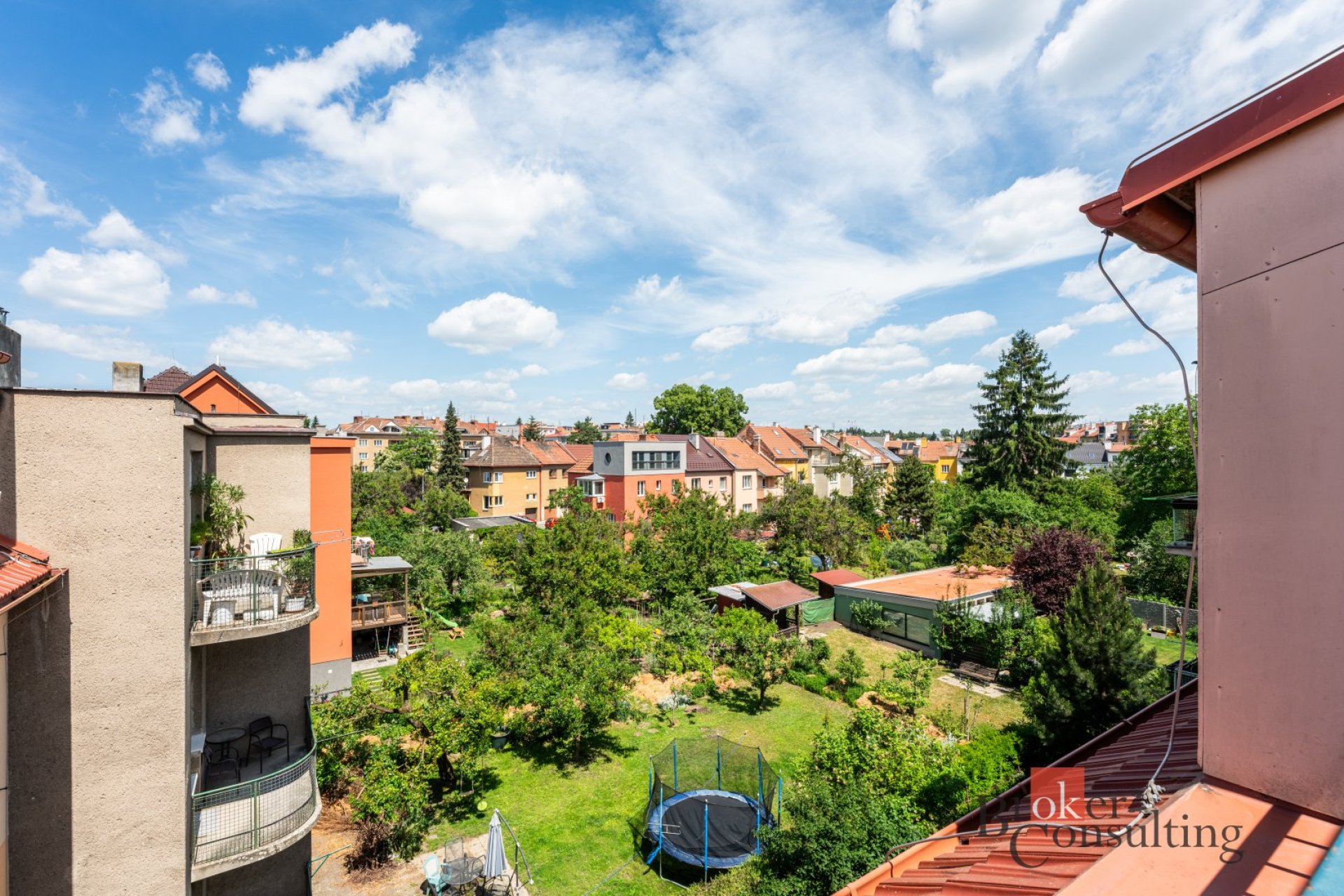 Podkrovní byt 2+kk s terasou do zeleně | 55 m² | Černá Pole, Brno