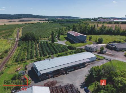 Pronájem - komerční objekt, sklad, 980 m²