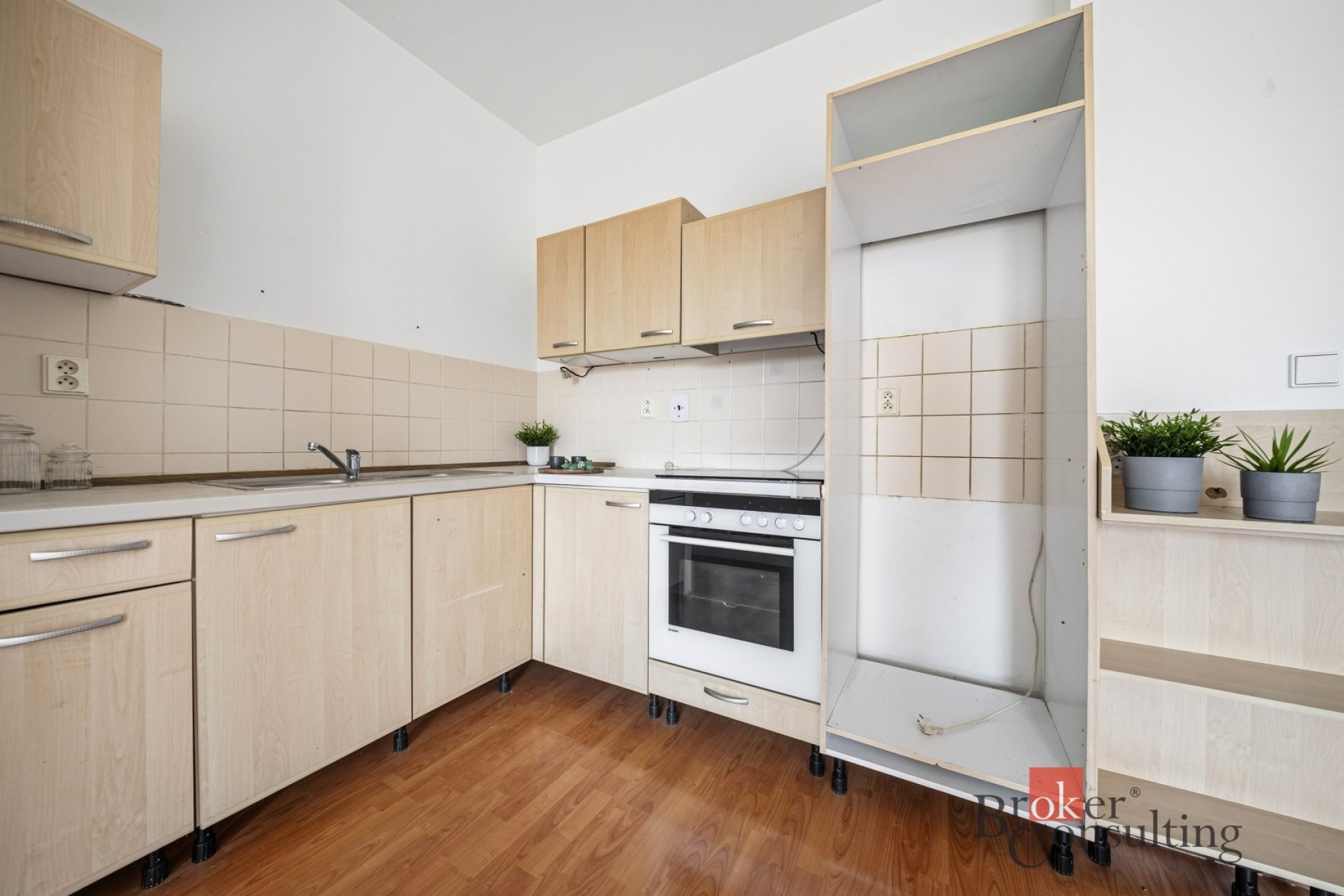 Prodej, byty/2+kk, 59 m2, Štefánikova 2958, 54401 Dvůr Králové nad Labem, Trutnov [ID 85576]