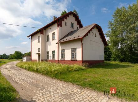 Prodej - dům/vila, 258 m²