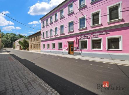 Prodej - komerční objekt, jiný, 1 100 m²