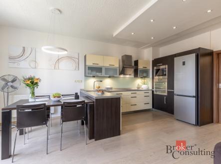 Prodej bytu, 3+kk, 84 m²