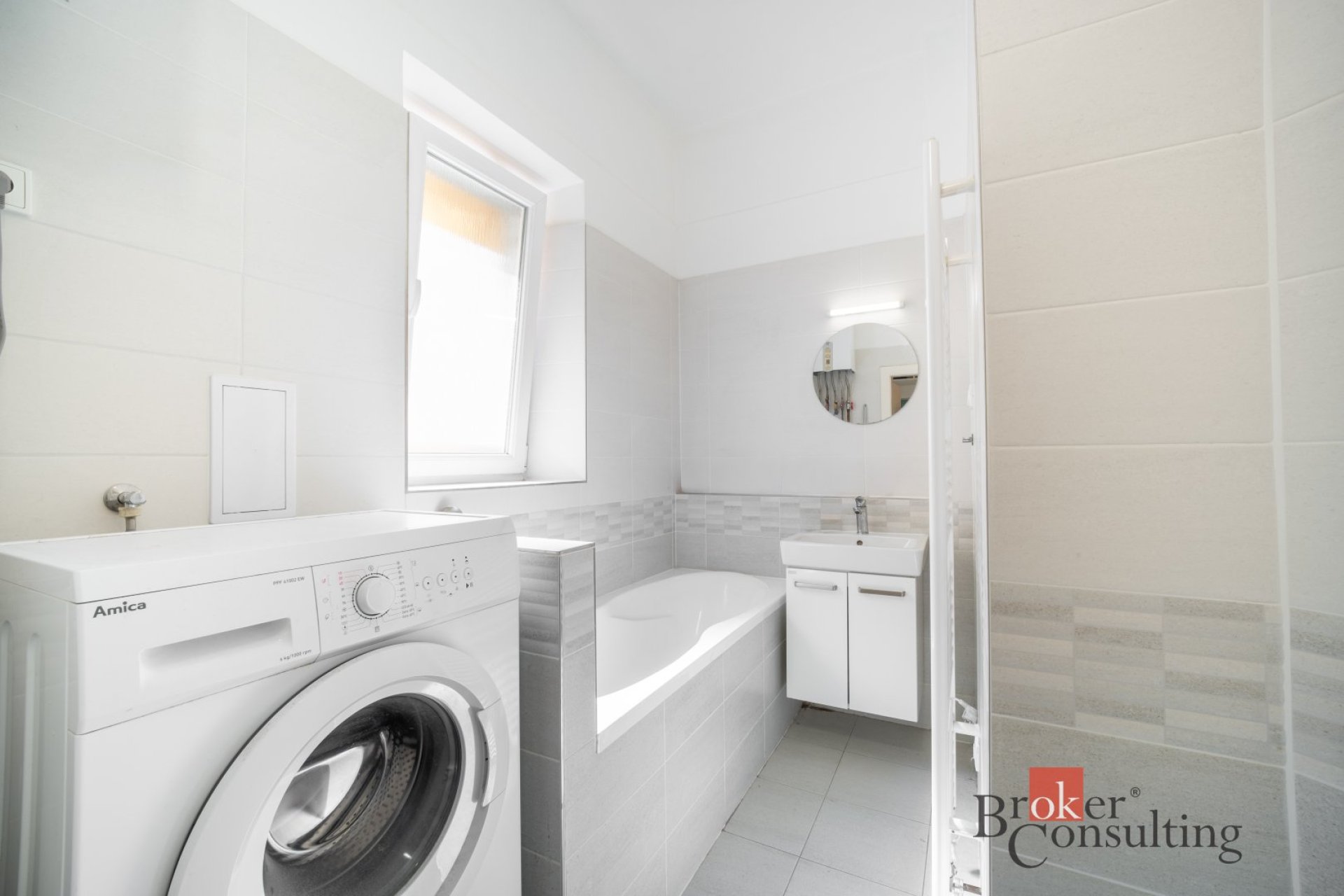 Převod dr. podílu, byty/2+kk, 40 m2, Vídeňská 246/33, 63900 Brno, Brno-město [ID 86201]