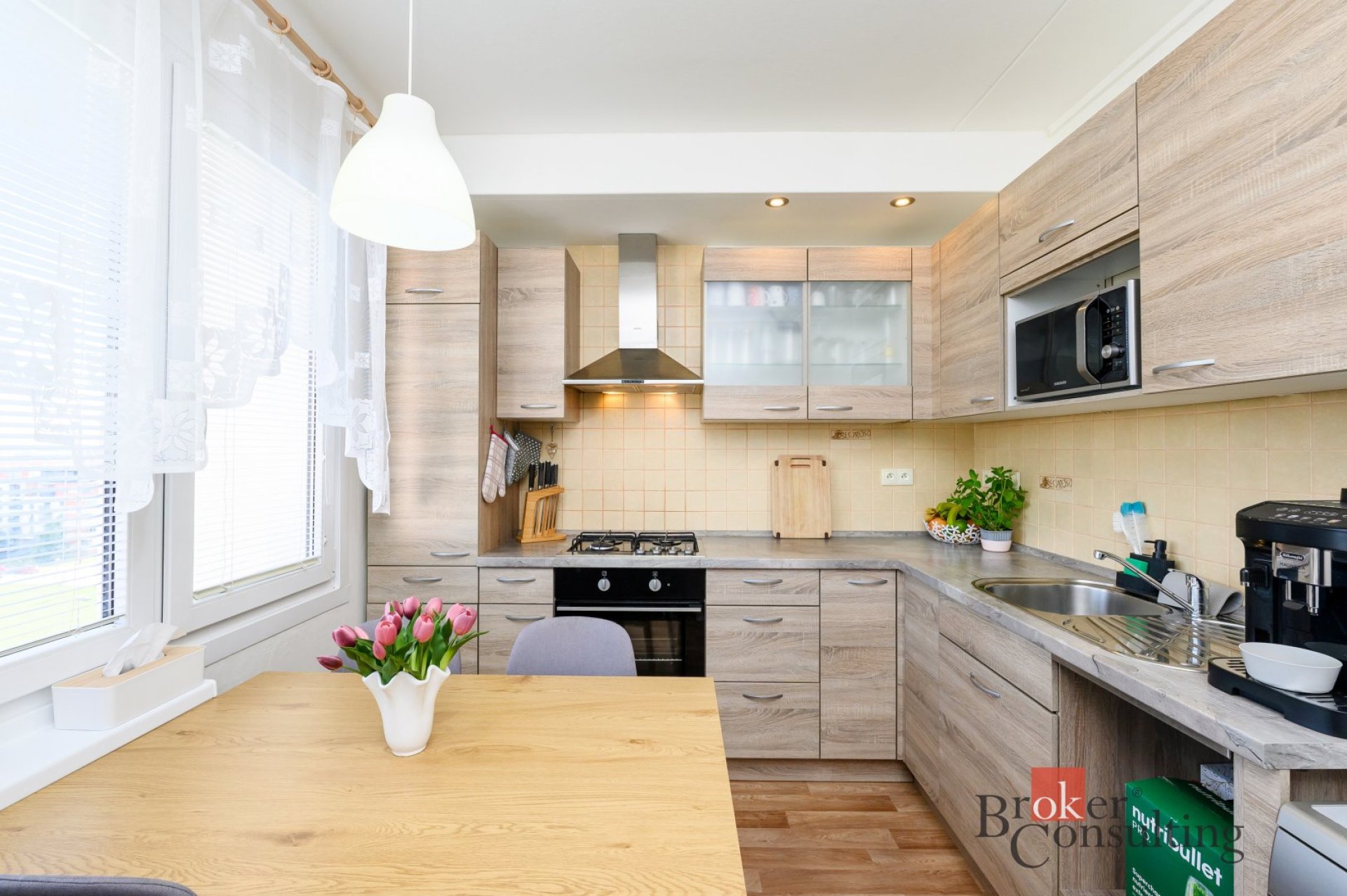 Prodej bytu 3+1 s lodžií, 77 m2, Hodonínská 55, Plzeň